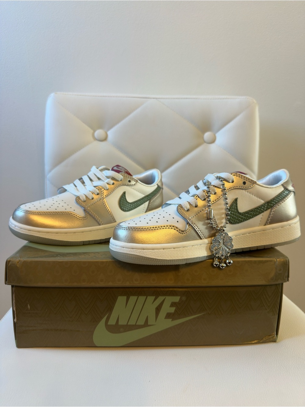 Jordan 1 Low OG Year of the Dragon
